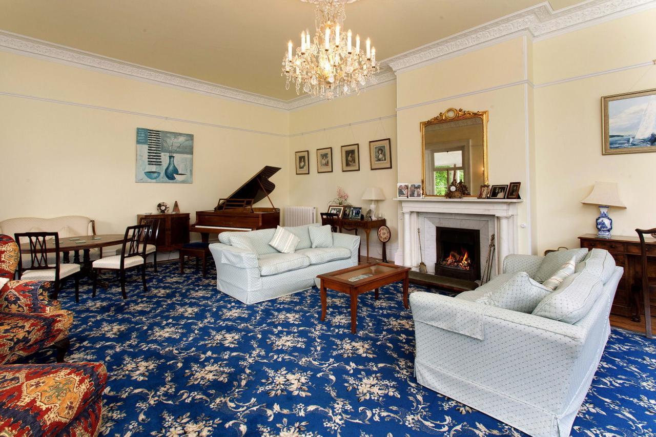 Hollybank House Bed and Breakfast Emsworth Εξωτερικό φωτογραφία